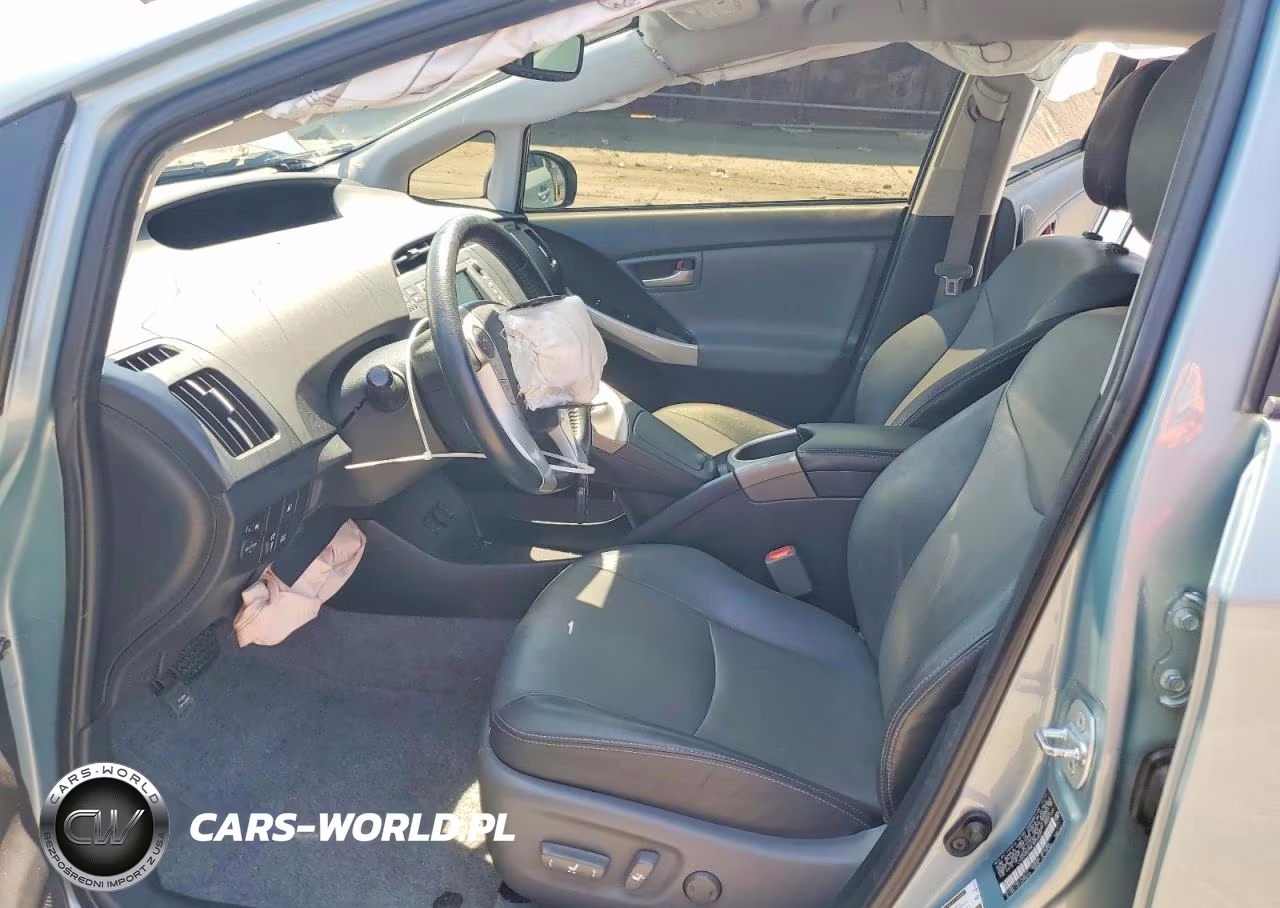 2014 Toyota Prius Plug-In Hybrid Advanced VIN:JTDKN3DP5E3050529 - 7
