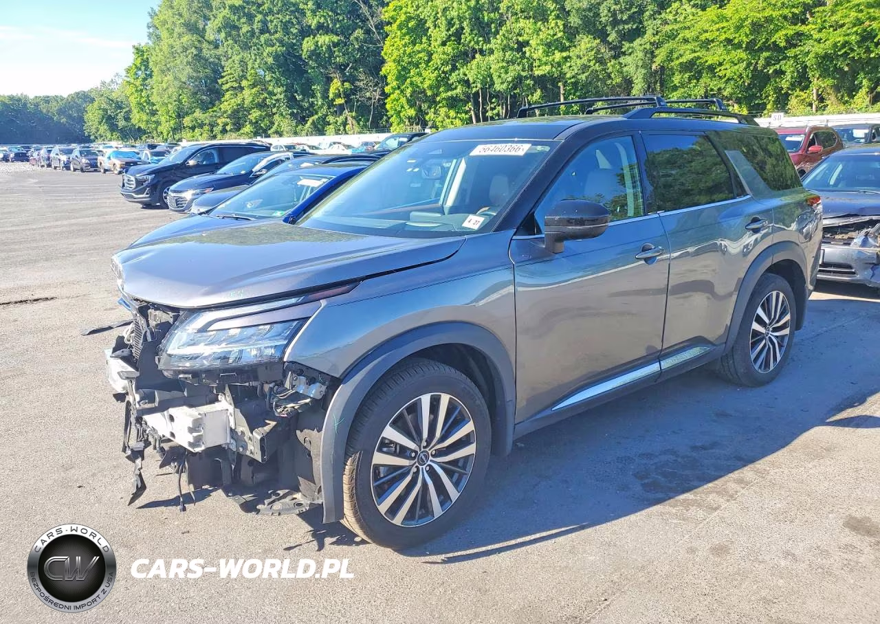2022 Nissan Pathfinder Platinum