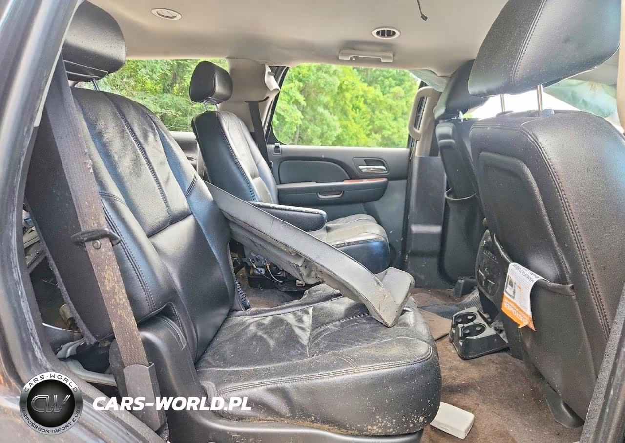 2010 Chevrolet Tahoe C1500 Lt VIN:1GNUCBE06AR280847 - 11