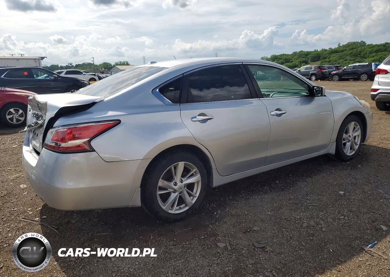 2014 Nissan Altima 2.5 VIN:1N4AL3AP3EC107435 - 3