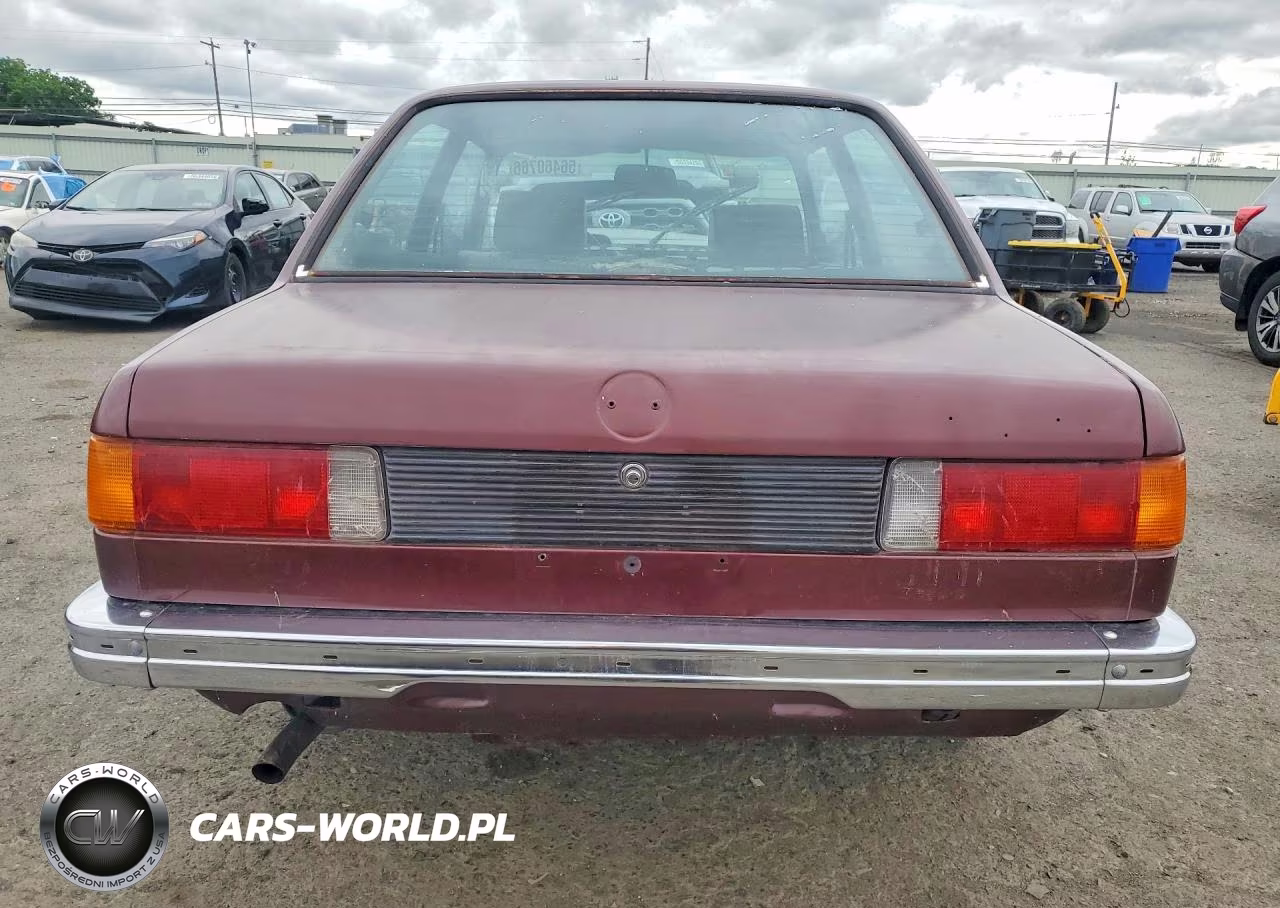 1983 BMW 320 I VIN:WBAAG3307D9008043 - 6