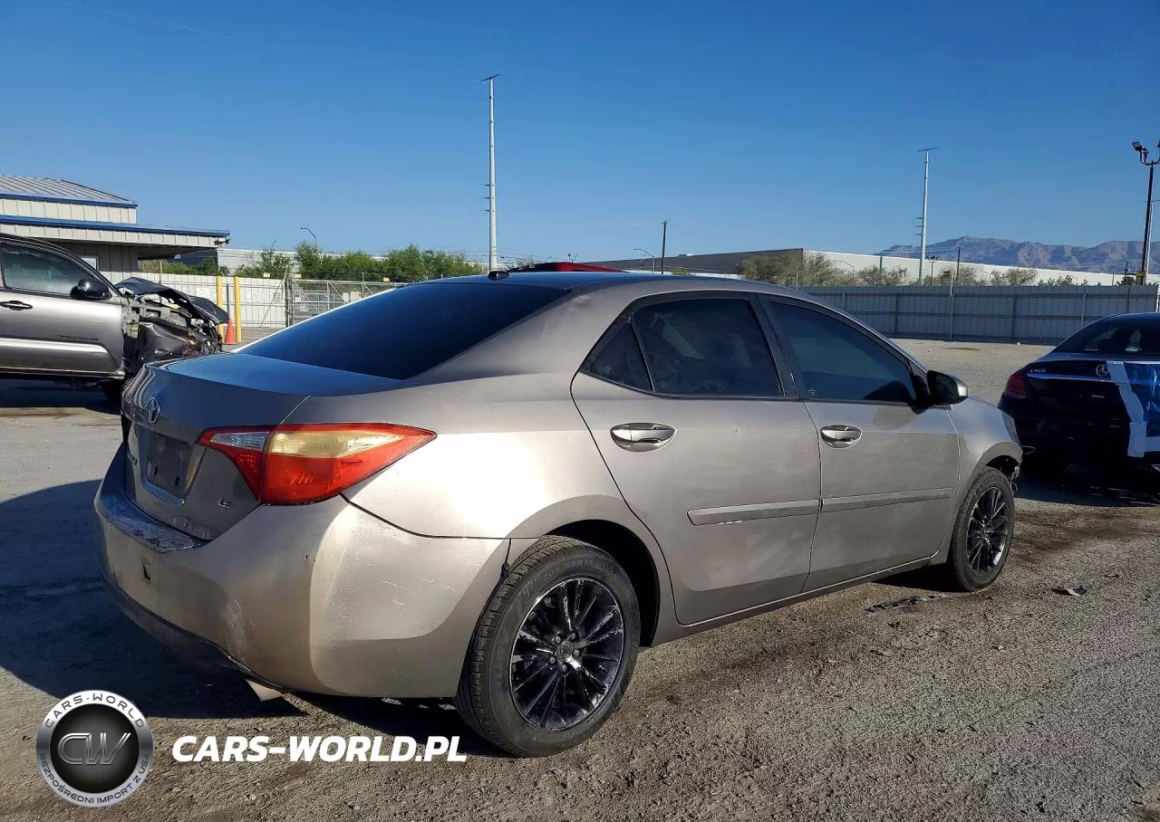 2016 Toyota Corolla Le Plus VIN:5YFBURHE4GP367596 - 3