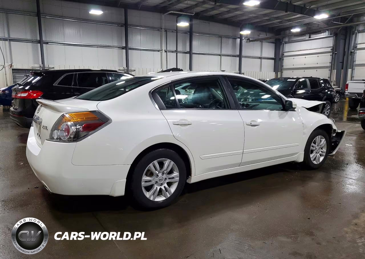 2011 Nissan Altima 2.5 VIN:1N4AL2AP6BN476834 - 3