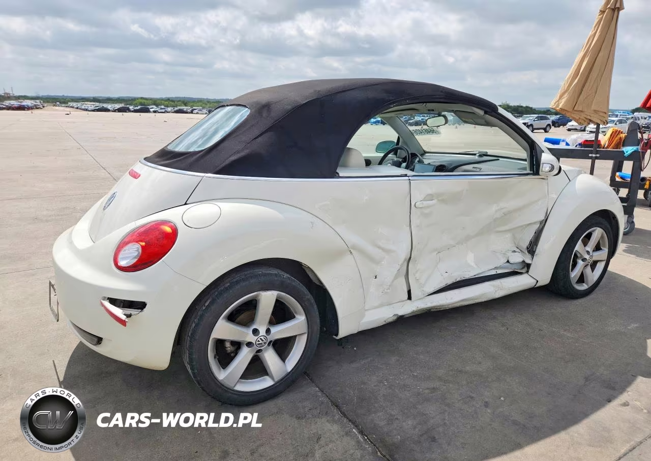 2007 Volkswagen New Beetle Triple White VIN:3VWFG31Y97M423420 - 3