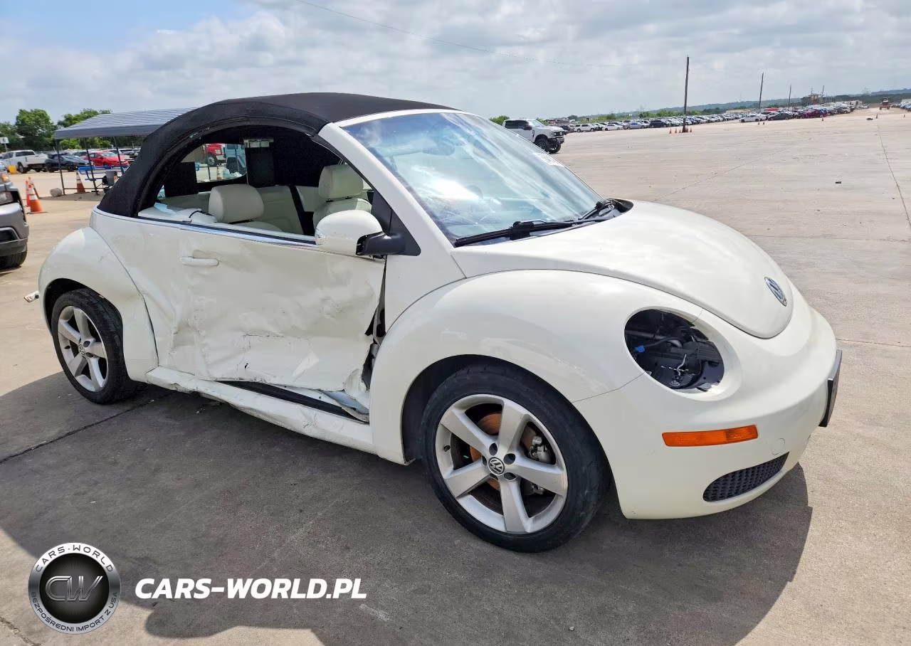 2007 Volkswagen New Beetle Triple White VIN:3VWFG31Y97M423420 - 4