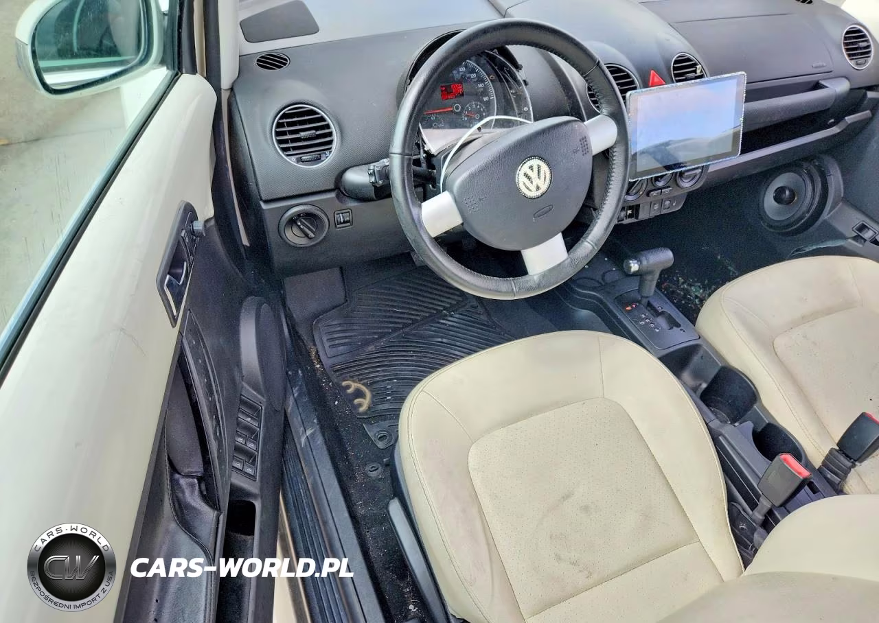 2007 Volkswagen New Beetle Triple White VIN:3VWFG31Y97M423420 - 8