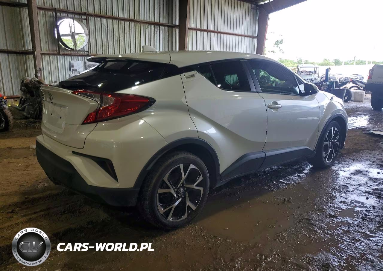 2020 Toyota C-Hr Xle VIN:JTNKHMBX6L1085861 - 3