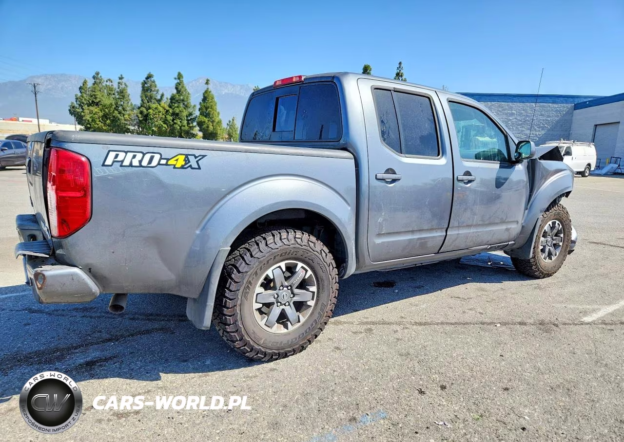 2016 Nissan Frontier Pro-4X VIN:1N6AD0EV4GN778521 - 3