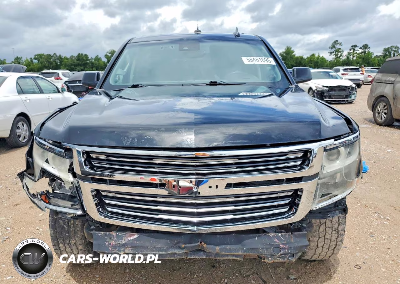 2019 Chevrolet Suburban K1500 Lt VIN:1GNSKHKC1KR390296 - 5