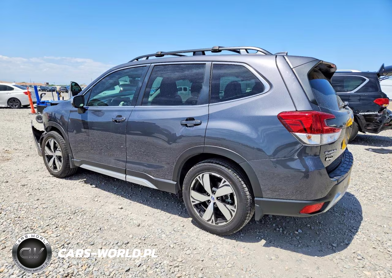2020 Subaru Forester Touring VIN:JF2SKAXC6LH584422 - 2