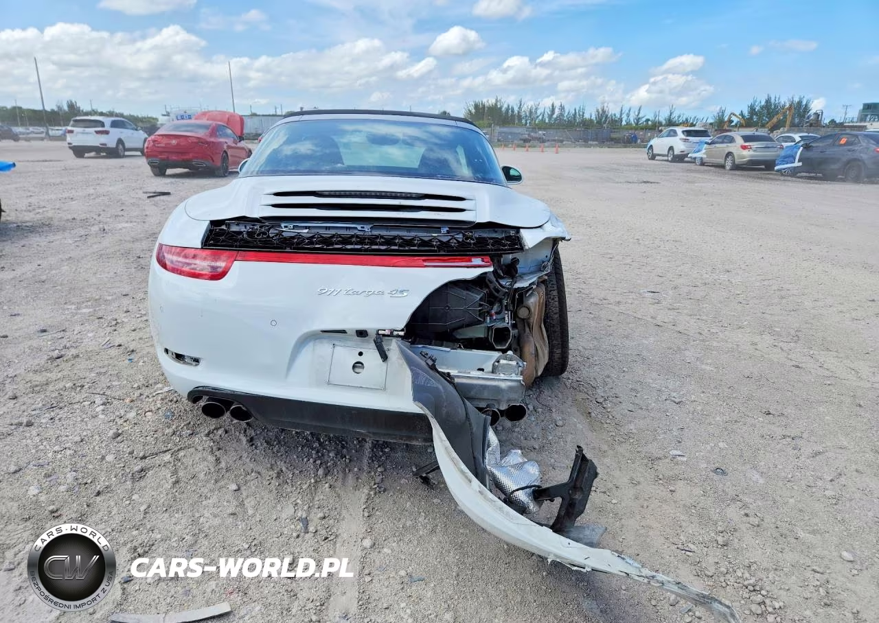 2015 Porsche 911 Targa S VIN:WP0BB2A91FS135609 - 6