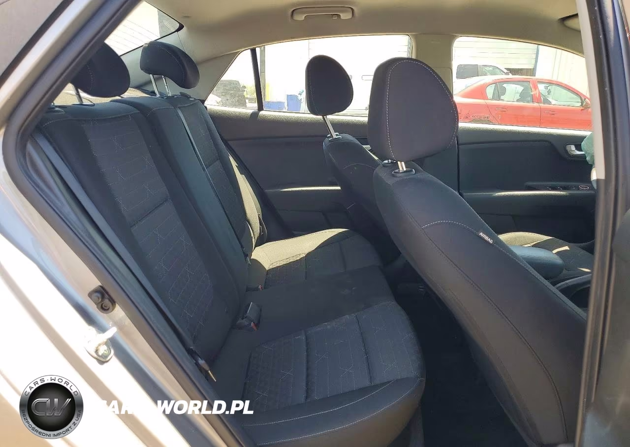 2021 Kia Rio S VIN:3KPA24AD5ME382398 - 10