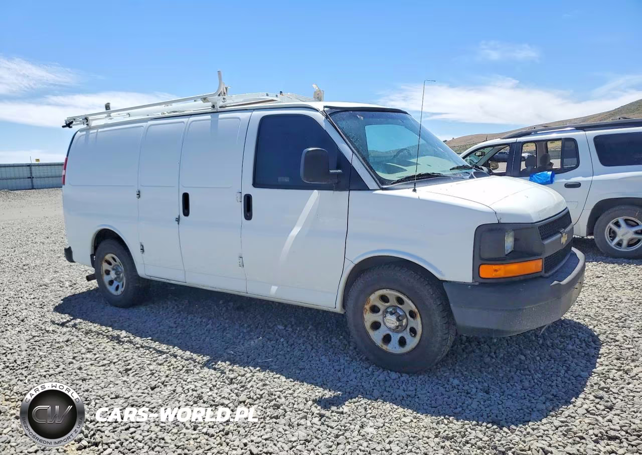 2013 Chevrolet Express G1500 VIN:1GCSHAF46D1180392 - 4