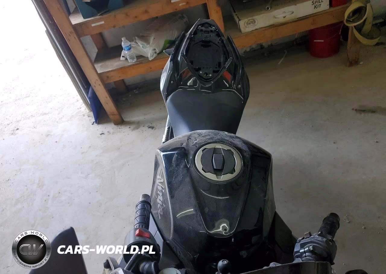 2018 Kawasaki Ex400 VIN:JKAEXKH14JDA08636 - 5