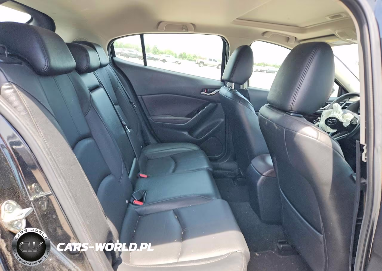 2018 Mazda 3 Grand Touring VIN:3MZBN1M37JM225449 - 10