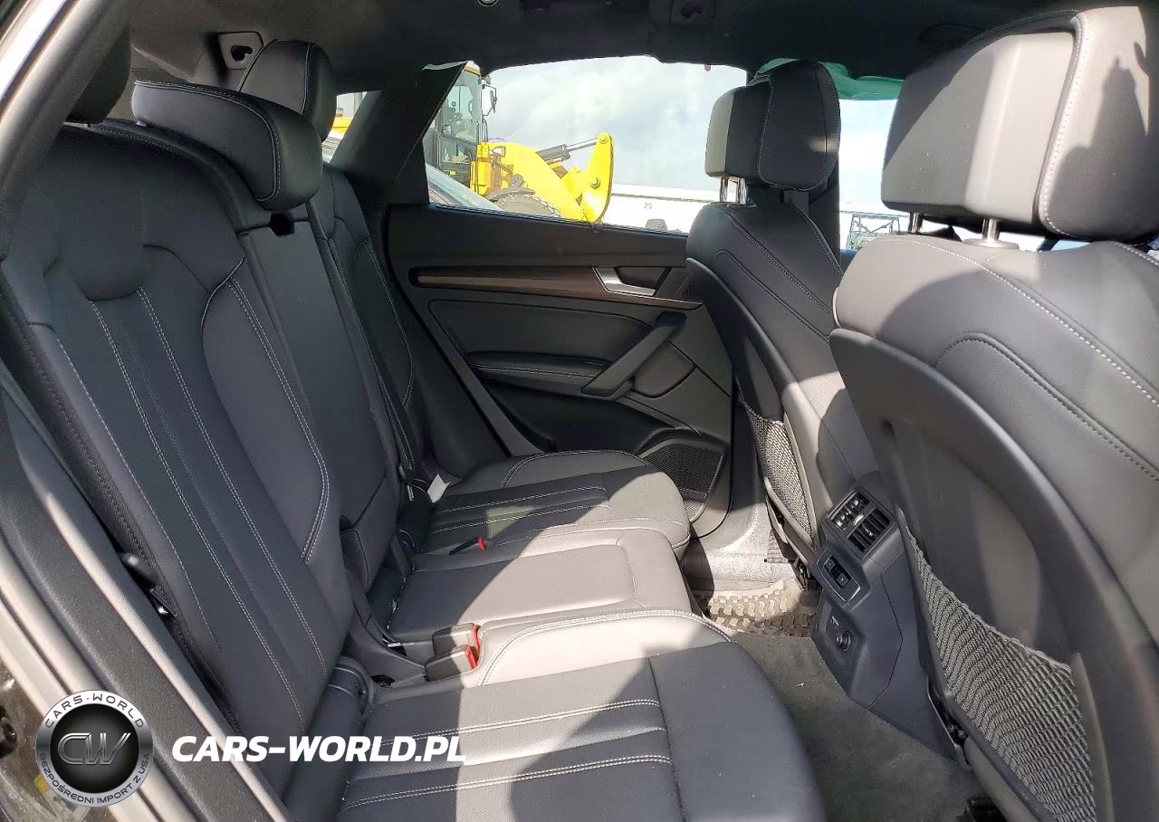 2025 Audi Q5 E Premium Plus 55 VIN:WA1E2AFY9S2045863 - 11