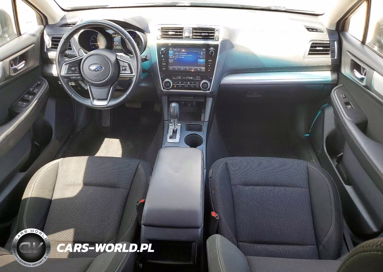 2018 Subaru Outback 2.5I Premium VIN:4S4BSACC7J3309149 - 8