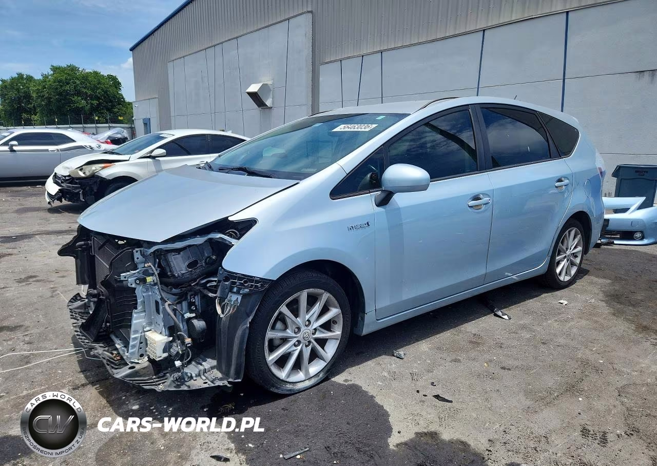 2013 Toyota Prius V Five – zdjęcie 1 z 13