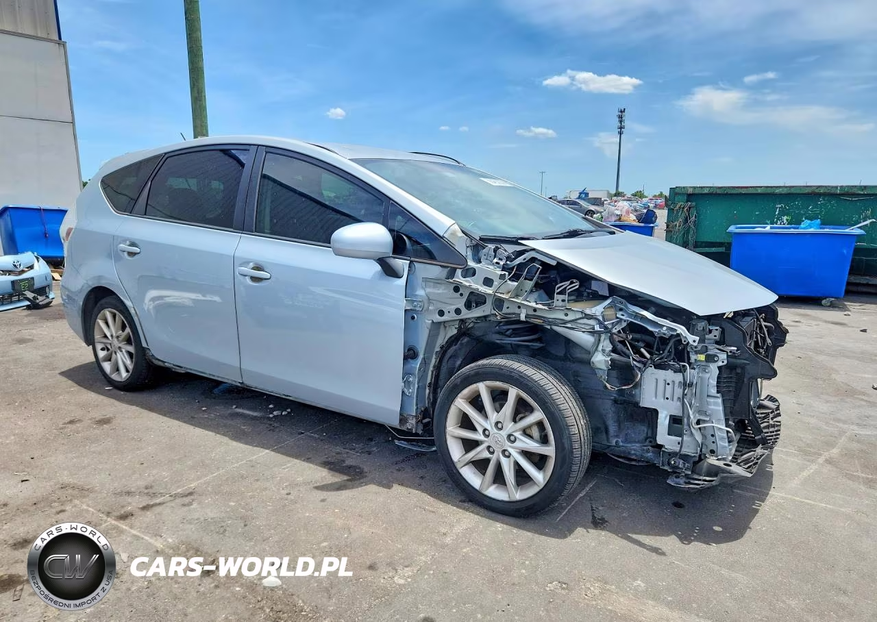 2013 Toyota Prius V Five VIN:JTDZN3EU0D3221558 - 4