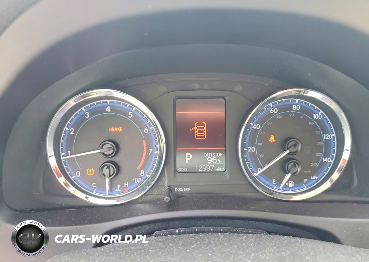 2018 Toyota Corolla Le VIN:5YFBURHE6JP784614 - 9