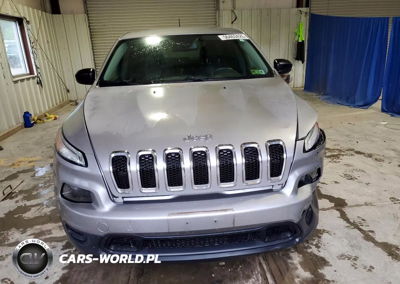 2015 Jeep Cherokee Sport VIN:1C4PJMAB8FW592997 - 5