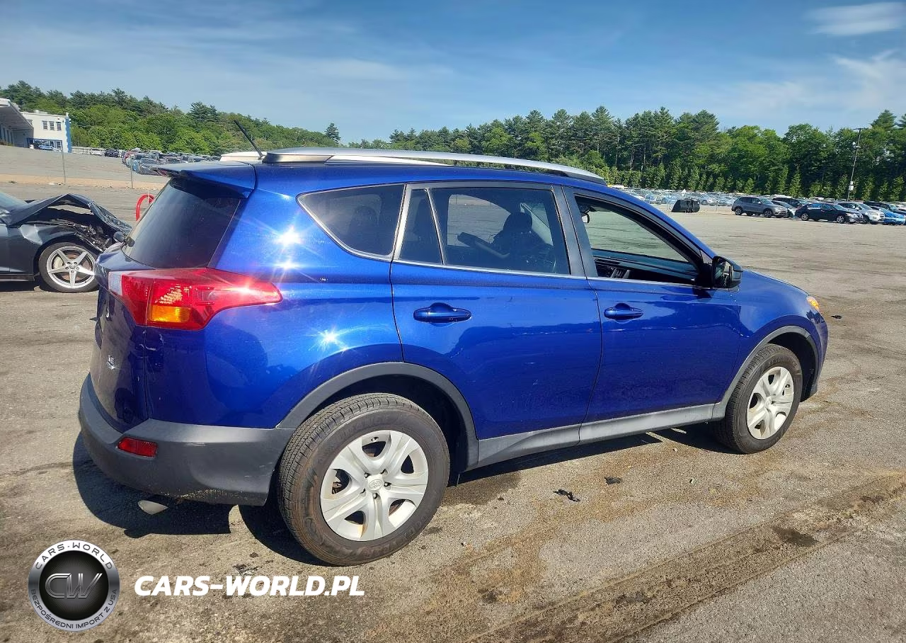 2015 Toyota Rav4 Le VIN:2T3BFREV2FW371939 - 3