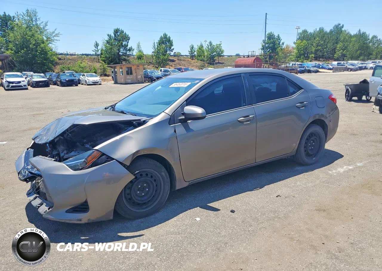 2018 Toyota Corolla Le – zdjęcie 1 z 12