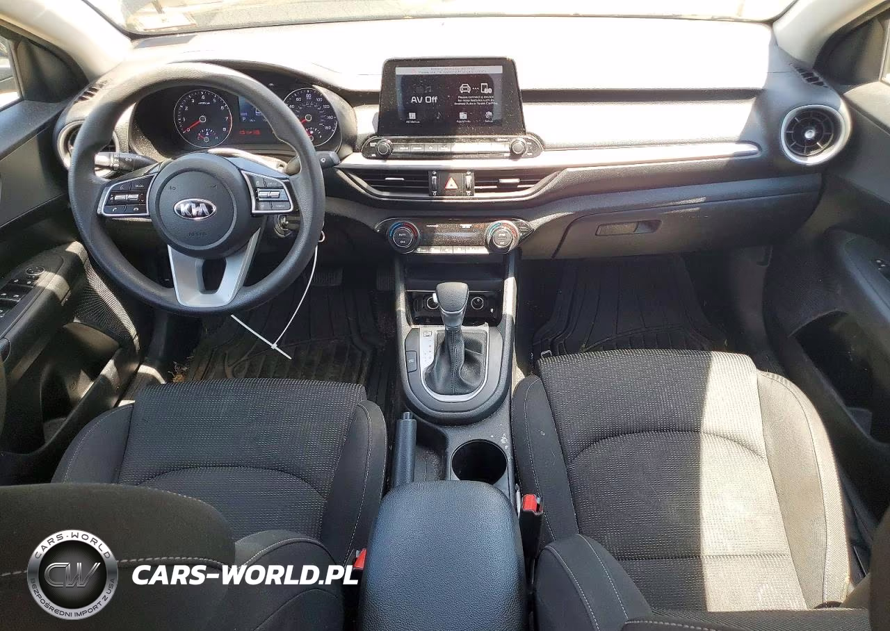 2019 Kia Forte Lxs VIN:3KPF24AD0KE087440 - 8