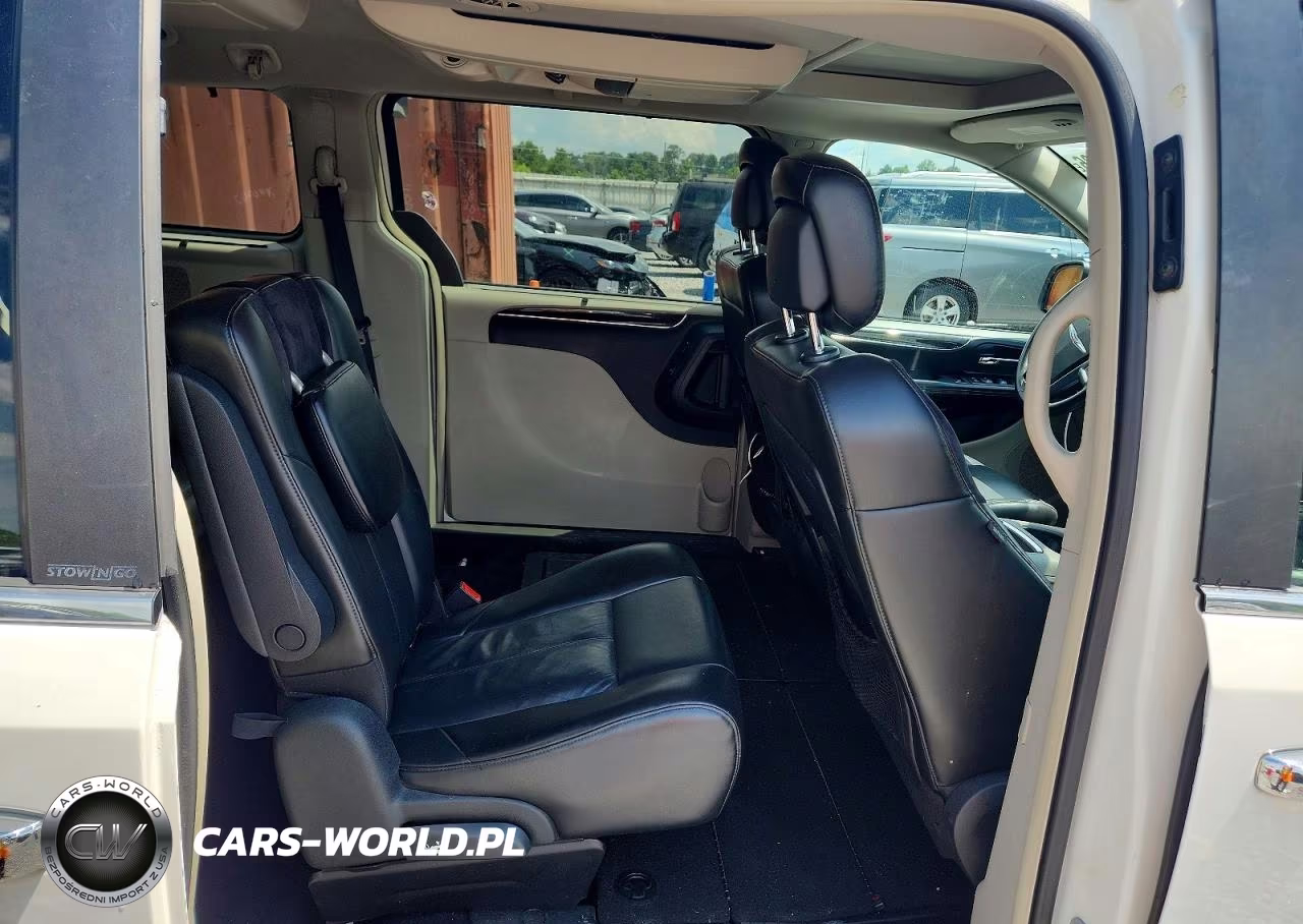 2011 Chrysler Town & Country Limited VIN:2A4RR6DG9BR500281 - 11