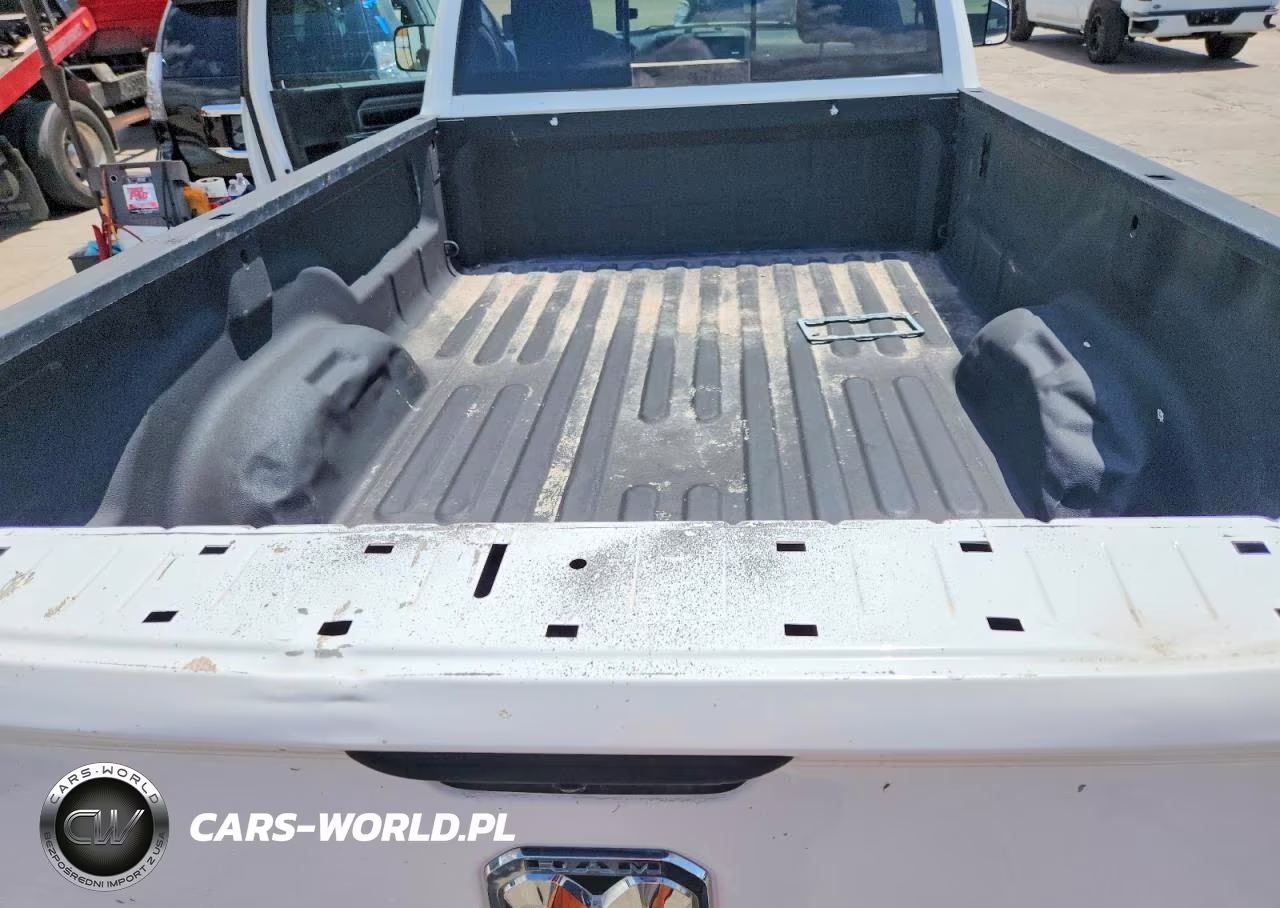 2019 Ram 2500 Tradesman VIN:3C6MR5AJ2KG539172 - 10