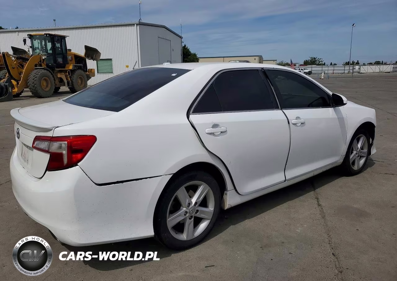2012 Toyota Camry Le VIN:4T1BF1FK5EU442578 - 3