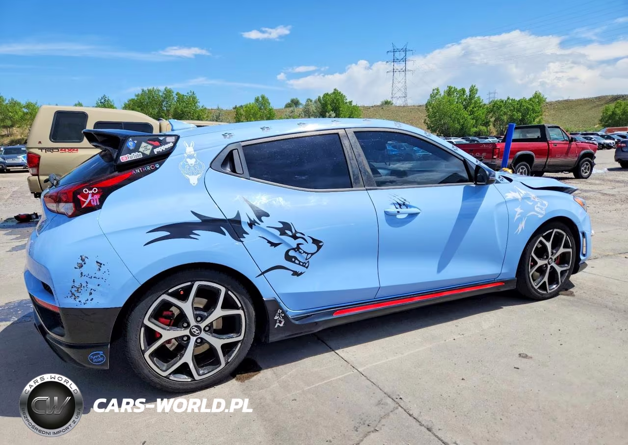 2019 Hyundai Veloster N Base VIN:KMHT36AHXKU002017 - 3
