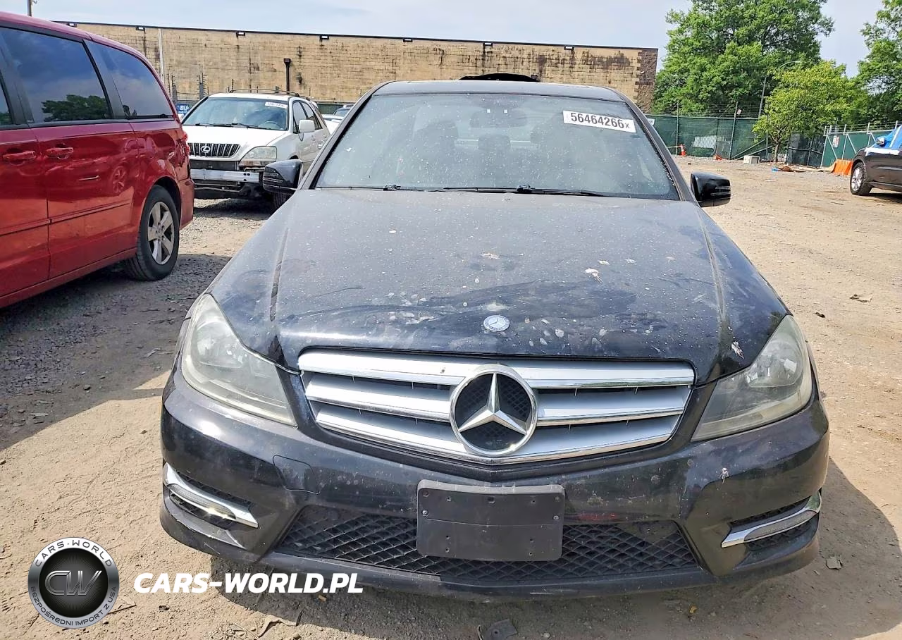 2012 Mercedes-Benz C 250 VIN:WDDGF4HBXCA622829 - 5
