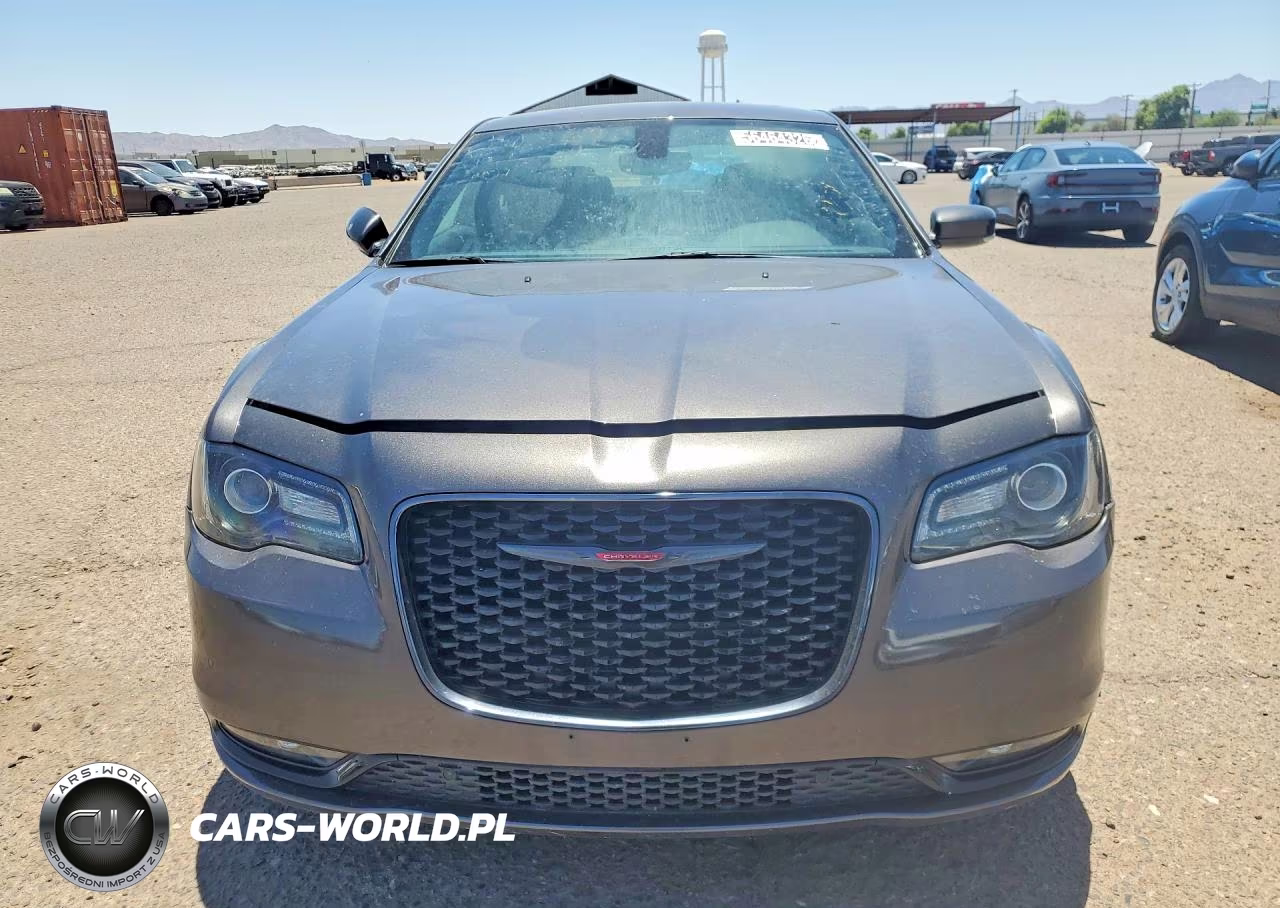 2023 Chrysler 300 S VIN:2C3CCABG0PH637095 - 5