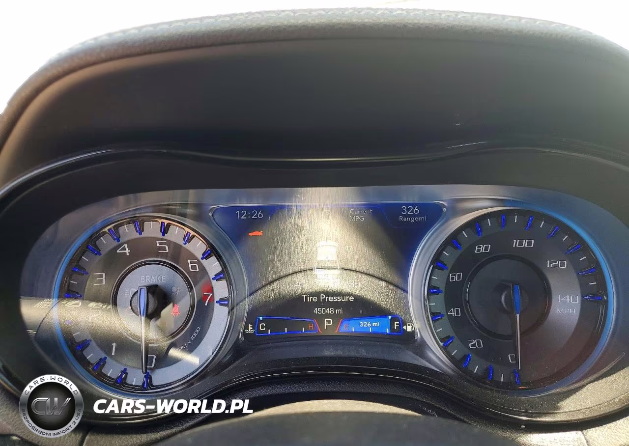 2023 Chrysler 300 S VIN:2C3CCABG0PH637095 - 9