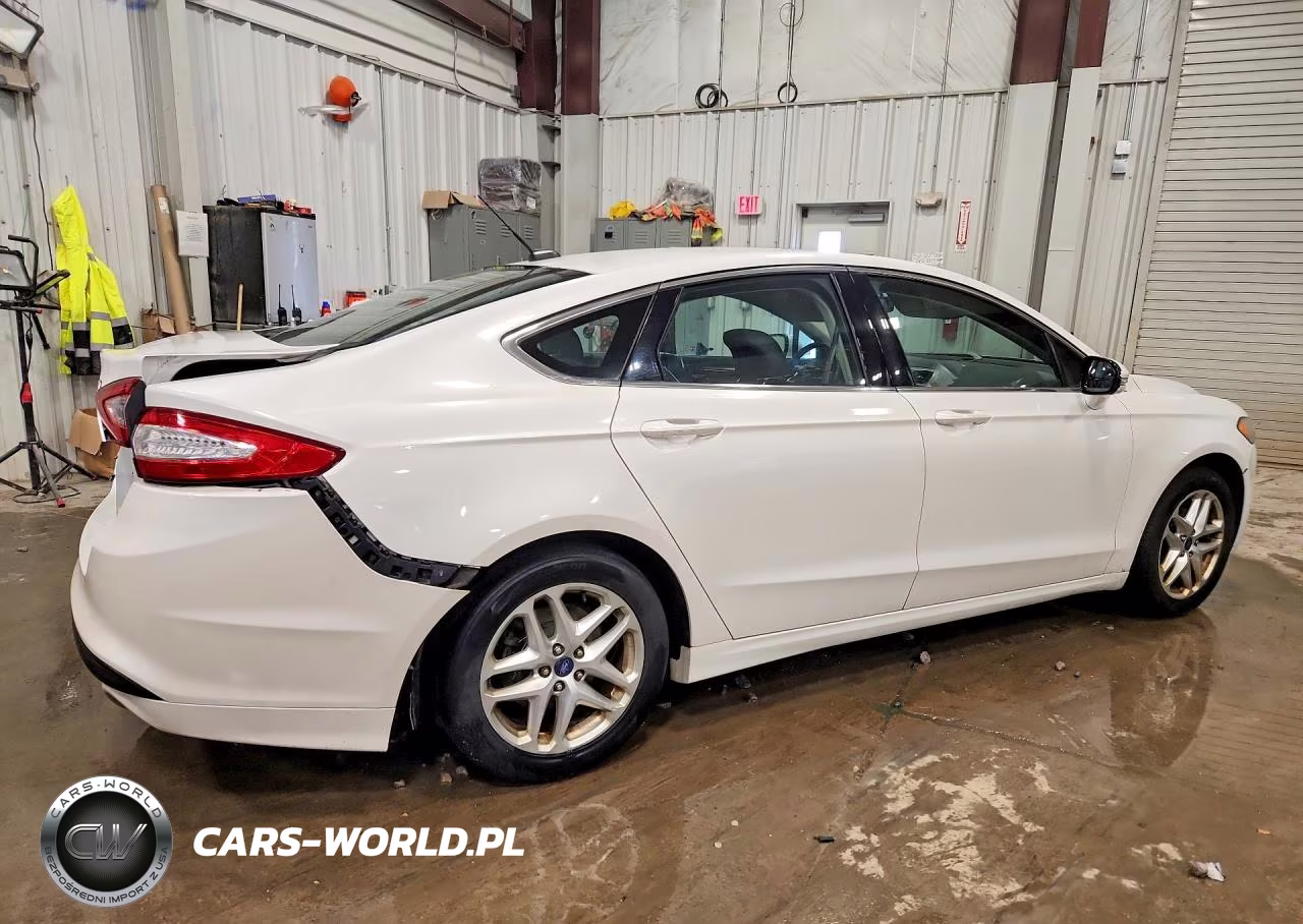 2013 Ford Fusion Se VIN:3FA6P0HRXDR106315 - 3