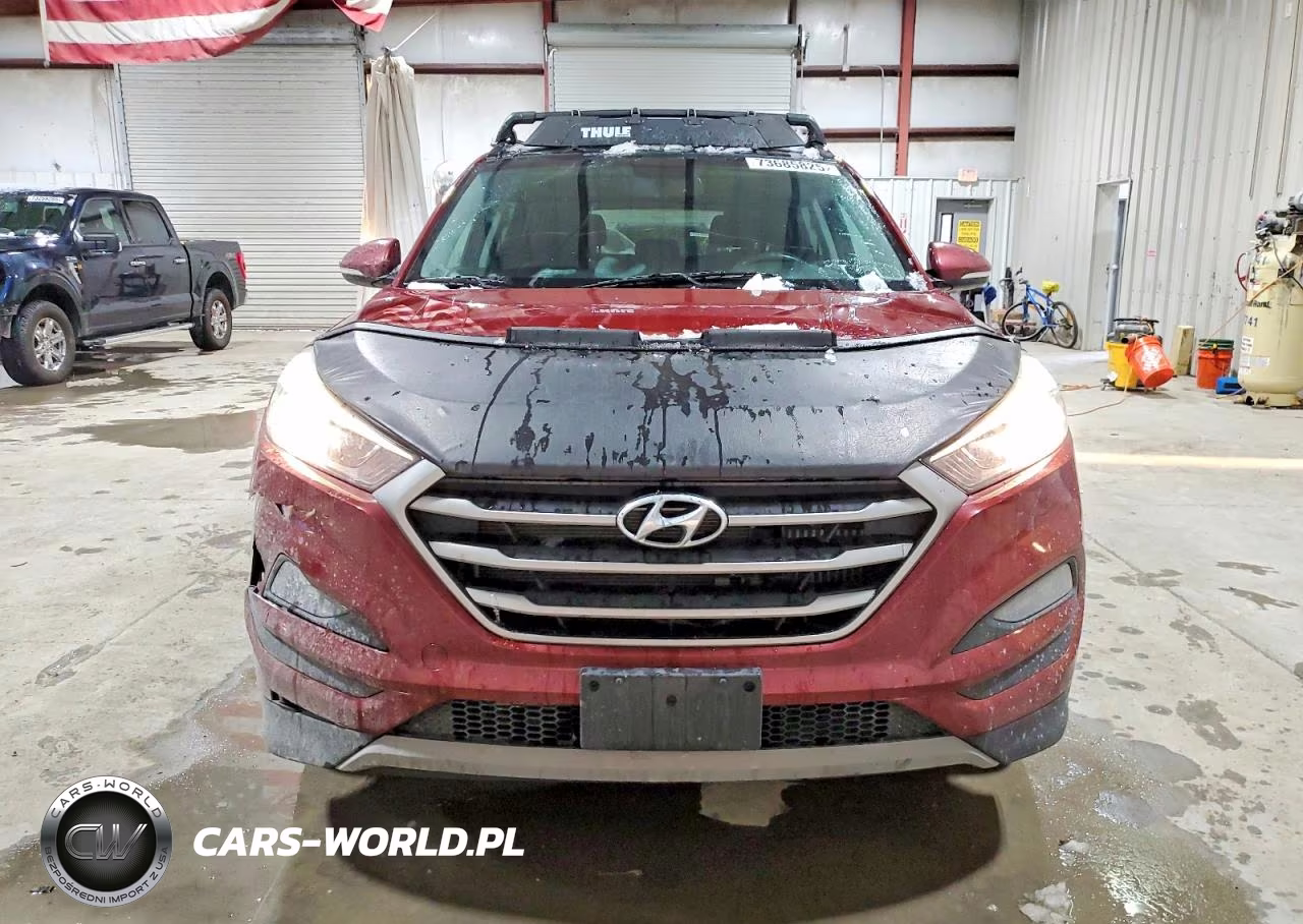 2018 Hyundai Tucson Value VIN:KM8J3CA28JU775584 - 5