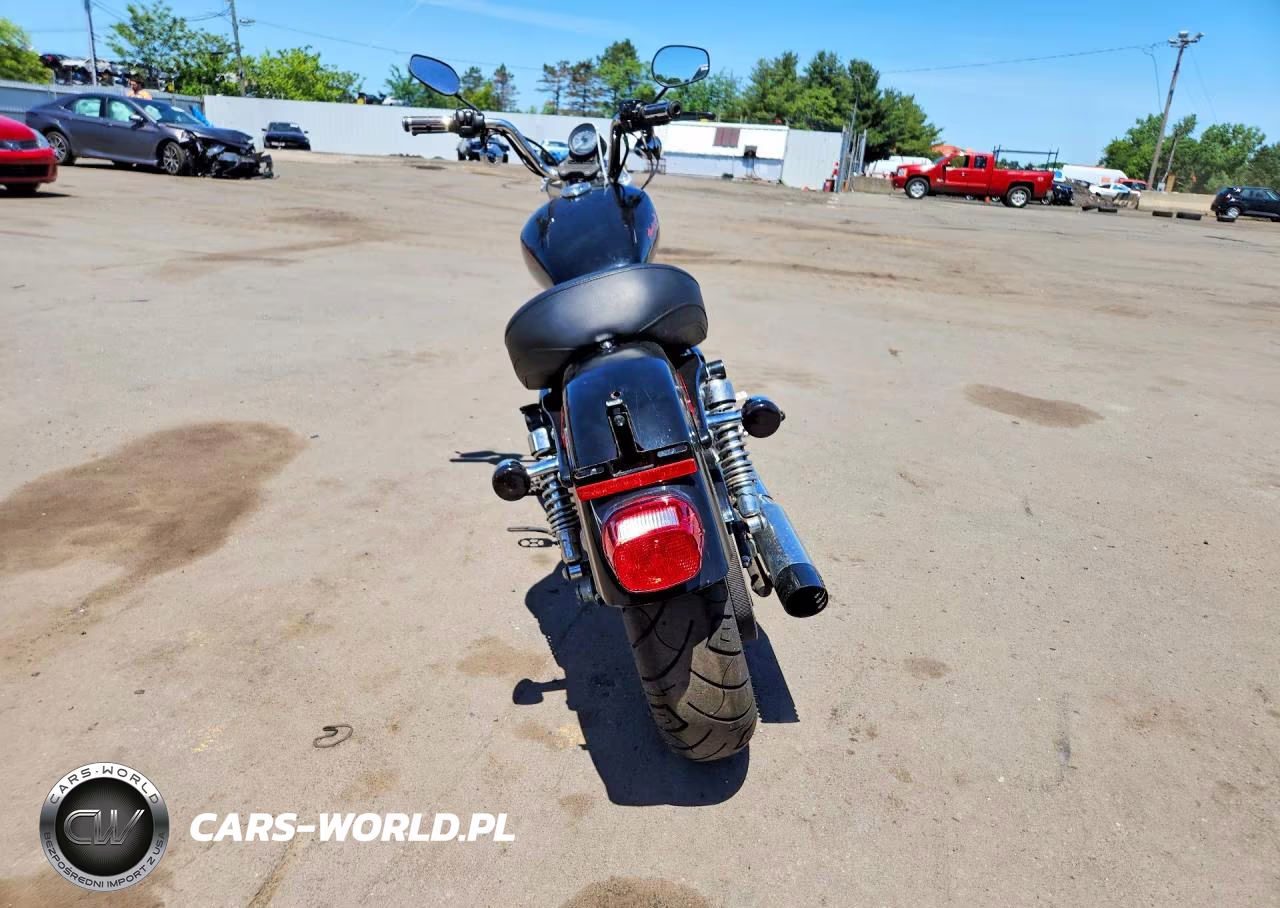 2011 Harley Davidson Xl883 VIN:1HD4CR215BC433607 - 4