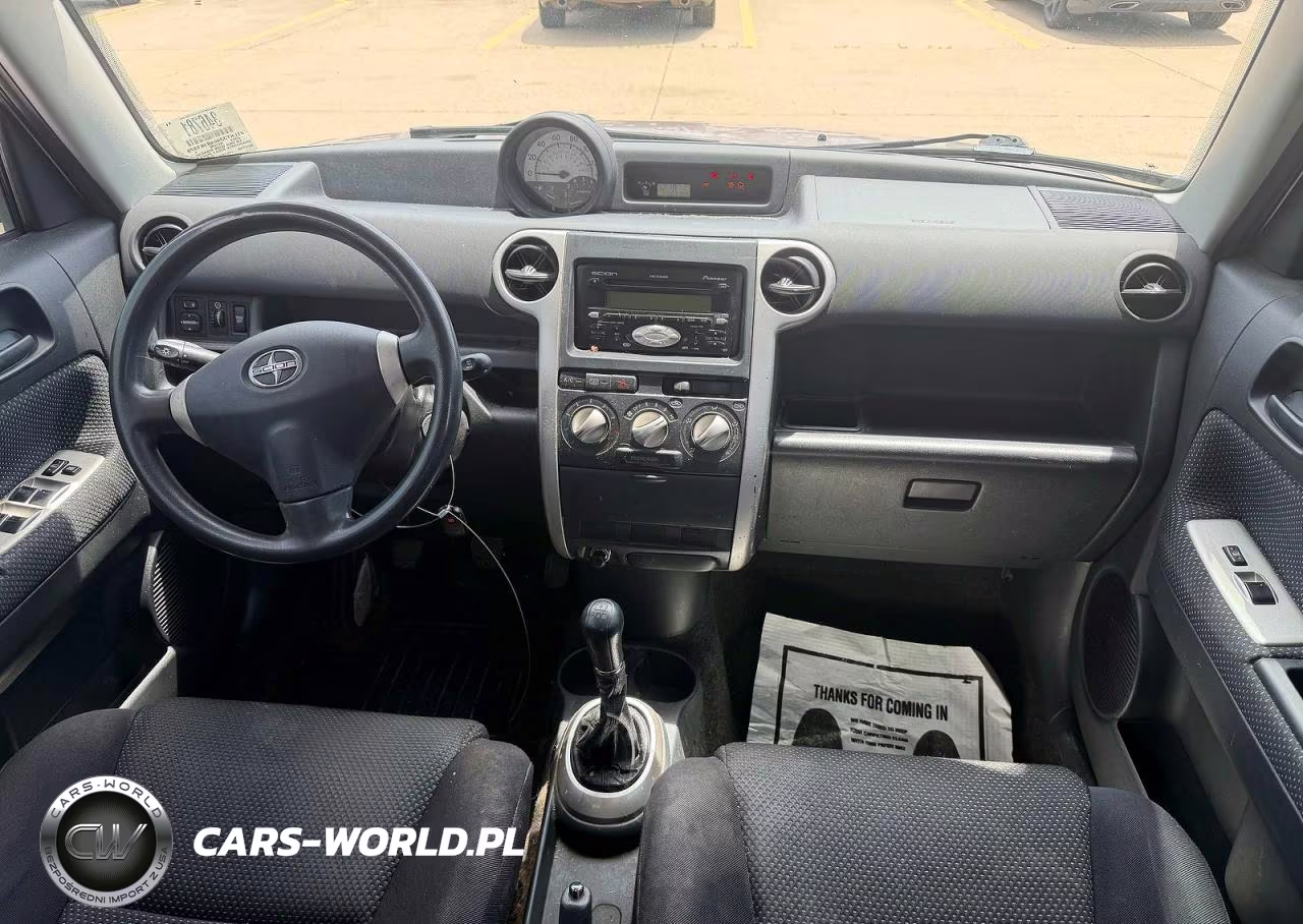 2004 Toyota Scion Xb VIN:JTLKT334640161379 - 9