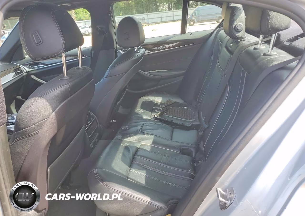 2018 BMW 530E VIN:WBAJA9C51JB249245 - 10