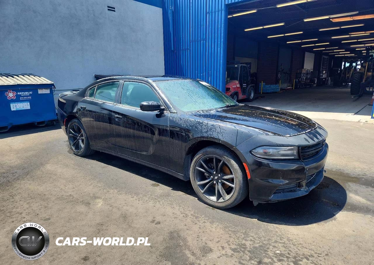 2018 Dodge Charger Sxt VIN:2C3CDXBG3JH313632 - 4