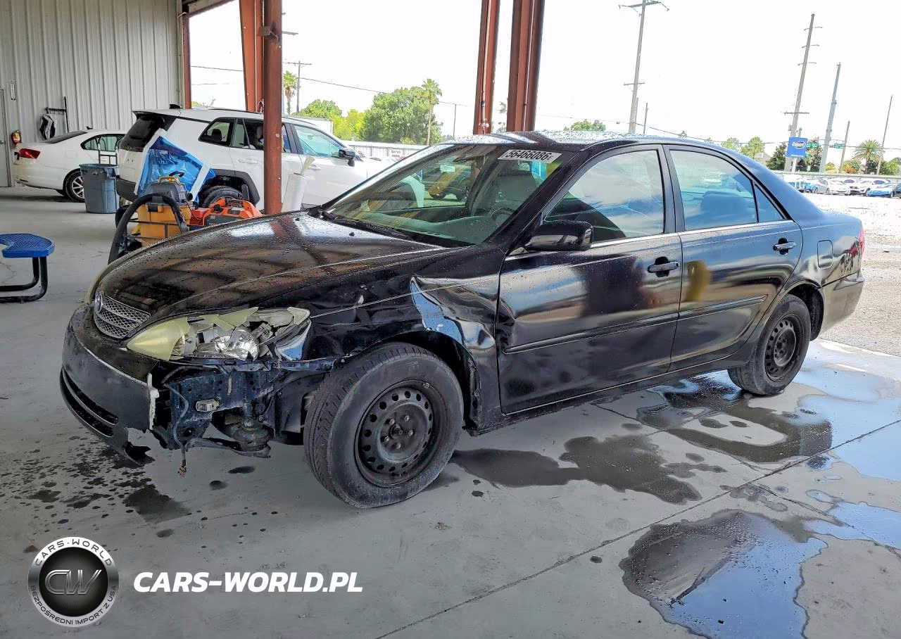 2004 Toyota Camry Le
