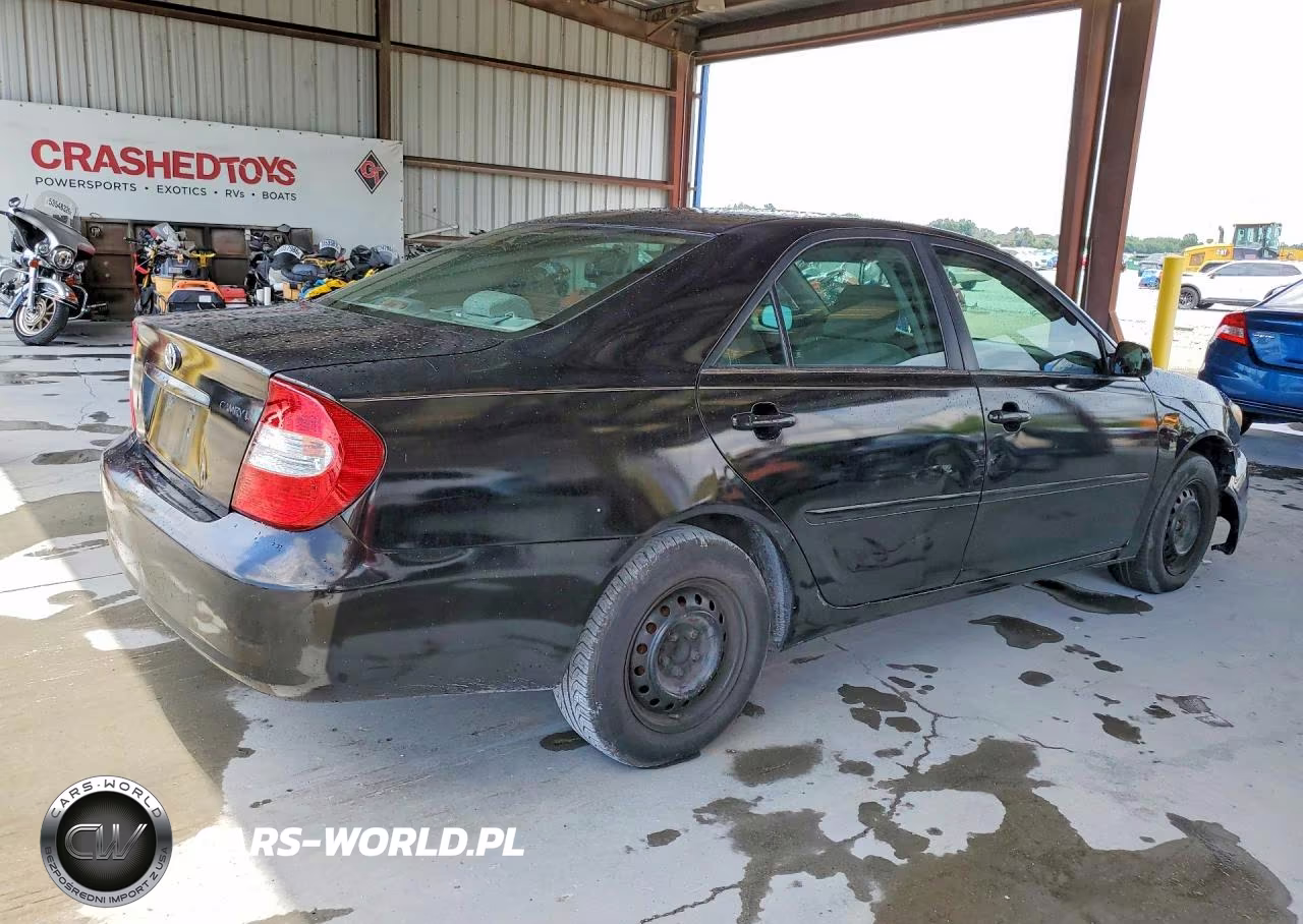 2004 Toyota Camry Le VIN:4T1BE32K14U294206 - 3