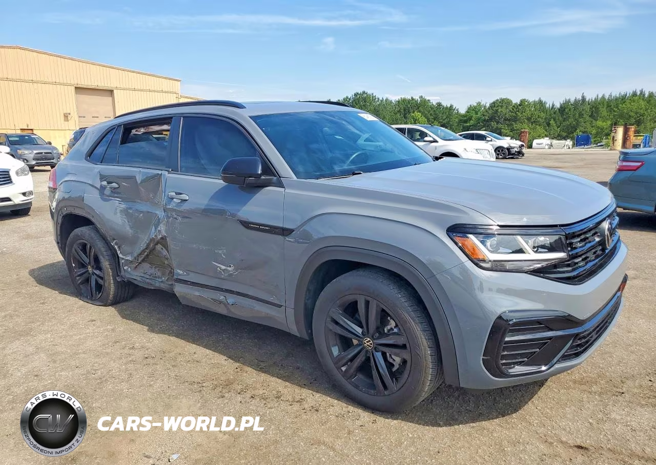 2023 Volkswagen Atlas Cross Sport Sel R-Line VIN:1V2SE2CA6PC205016 - 4