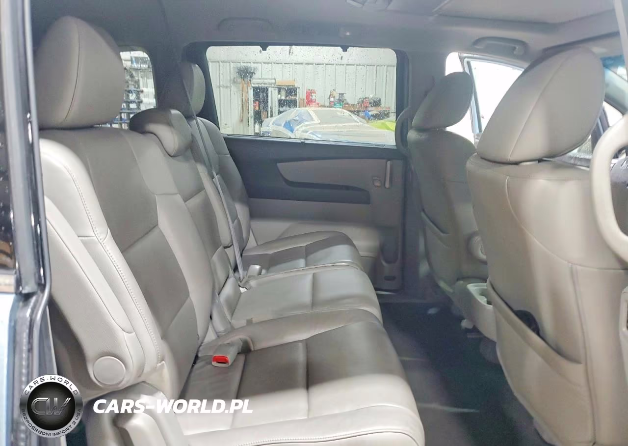 2013 Honda Odyssey Touring VIN:5FNRL5H93DB052129 - 11