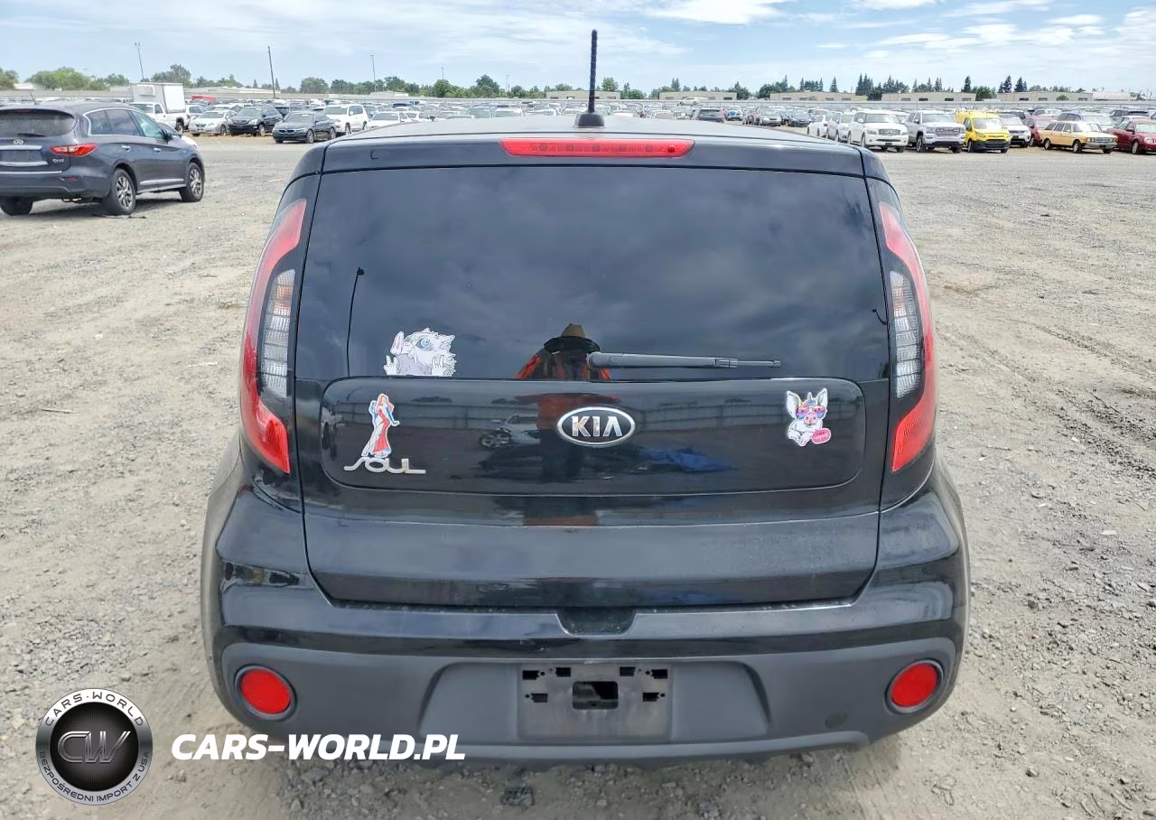 2018 Kia Soul Base VIN:KNDJN2A21J7544548 - 6
