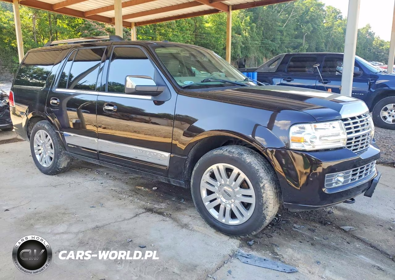 2013 Lincoln Navigator VIN:5LMJJ2H55DEL04858 - 4