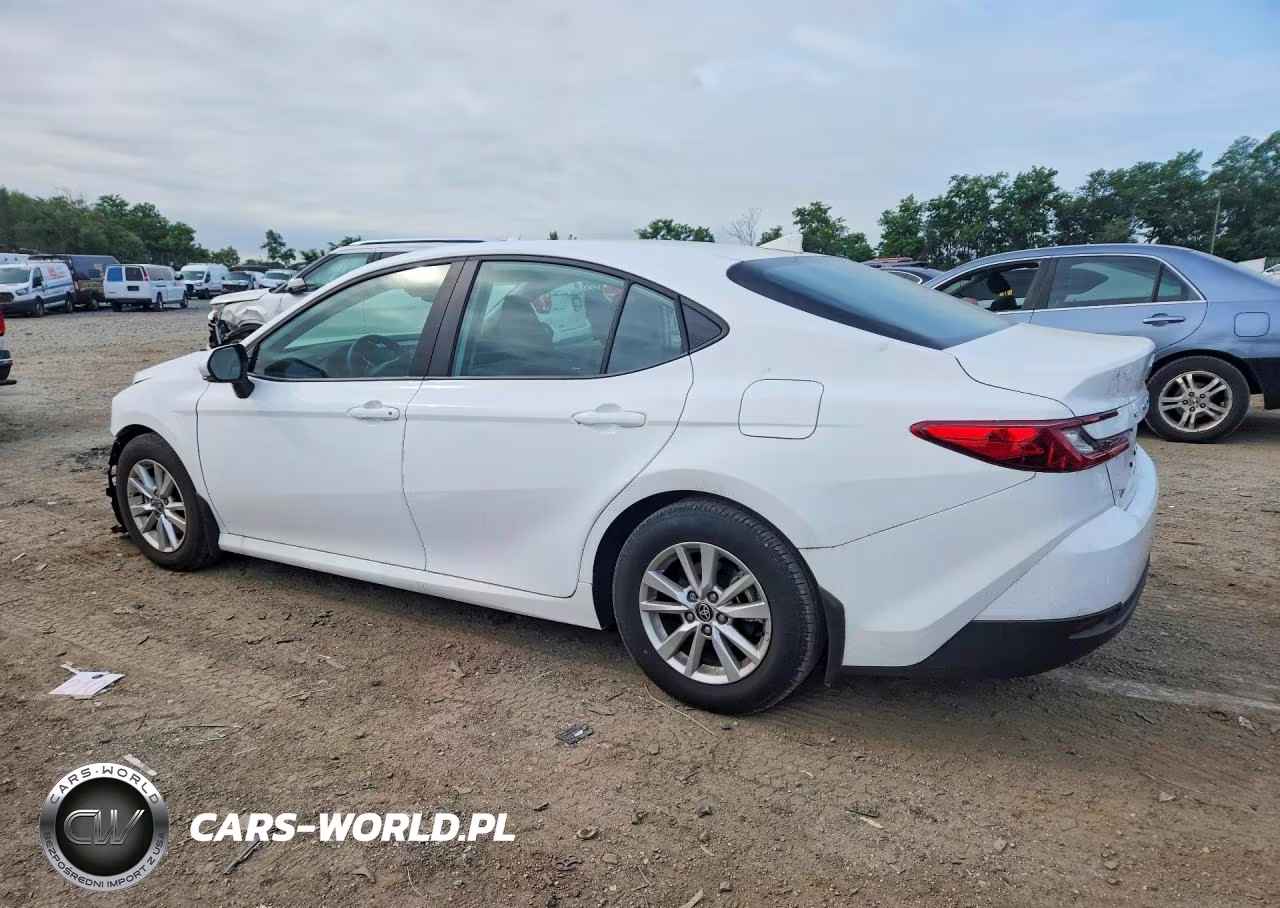 2025 Toyota Camry Le VIN:4T1DAACK3SU629423 - 2