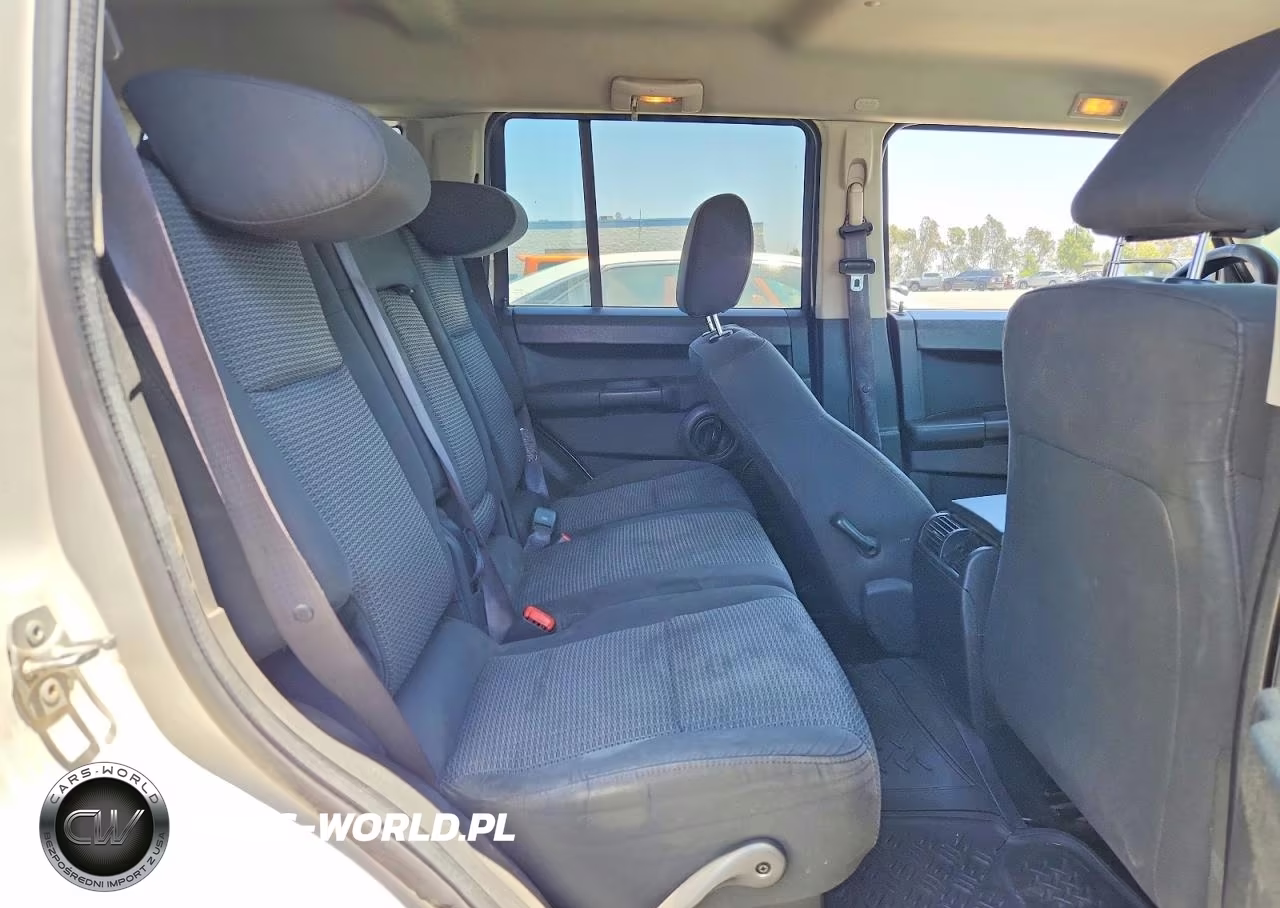 2008 Jeep Commander Sport VIN:1J8HH48K78C114802 - 10