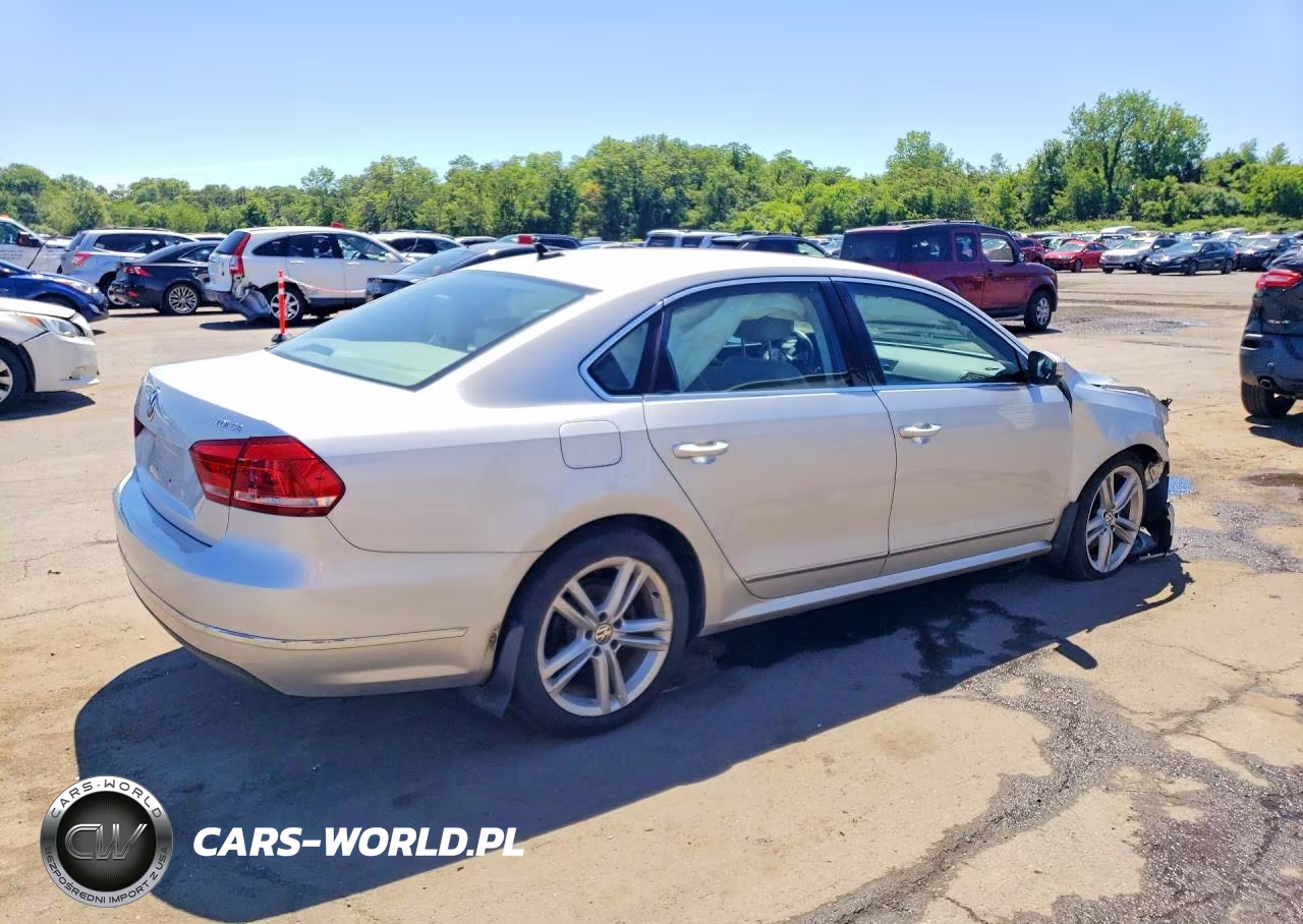 2015 Volkswagen Passat Se VIN:1VWBV7A39FC060584 - 3